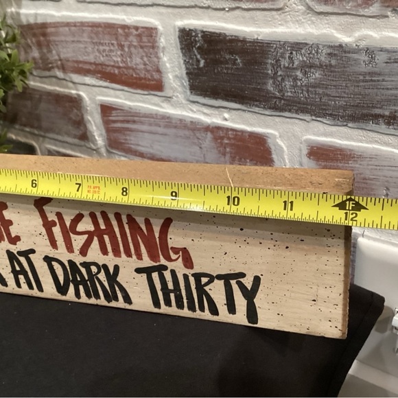 🟠 Solid Wood Fishermen’s Combo - Gone Fishing Sign & 5 Carved Fish Catch - Picture 6 of 11